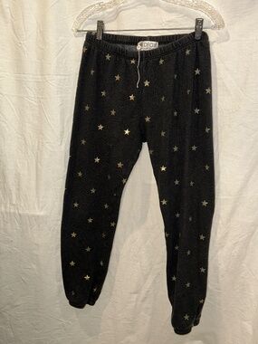 WILDFOX charcoal gray gold star print joggers sweat pants M